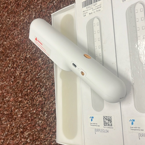 Purple glow UV Sterilamp - Picture 2 of 2